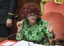 L&rsquo;inamovibilit&agrave; dei docenti &egrave; un falso problema